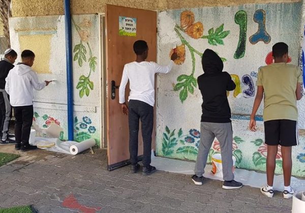 “מאירים את העיר”